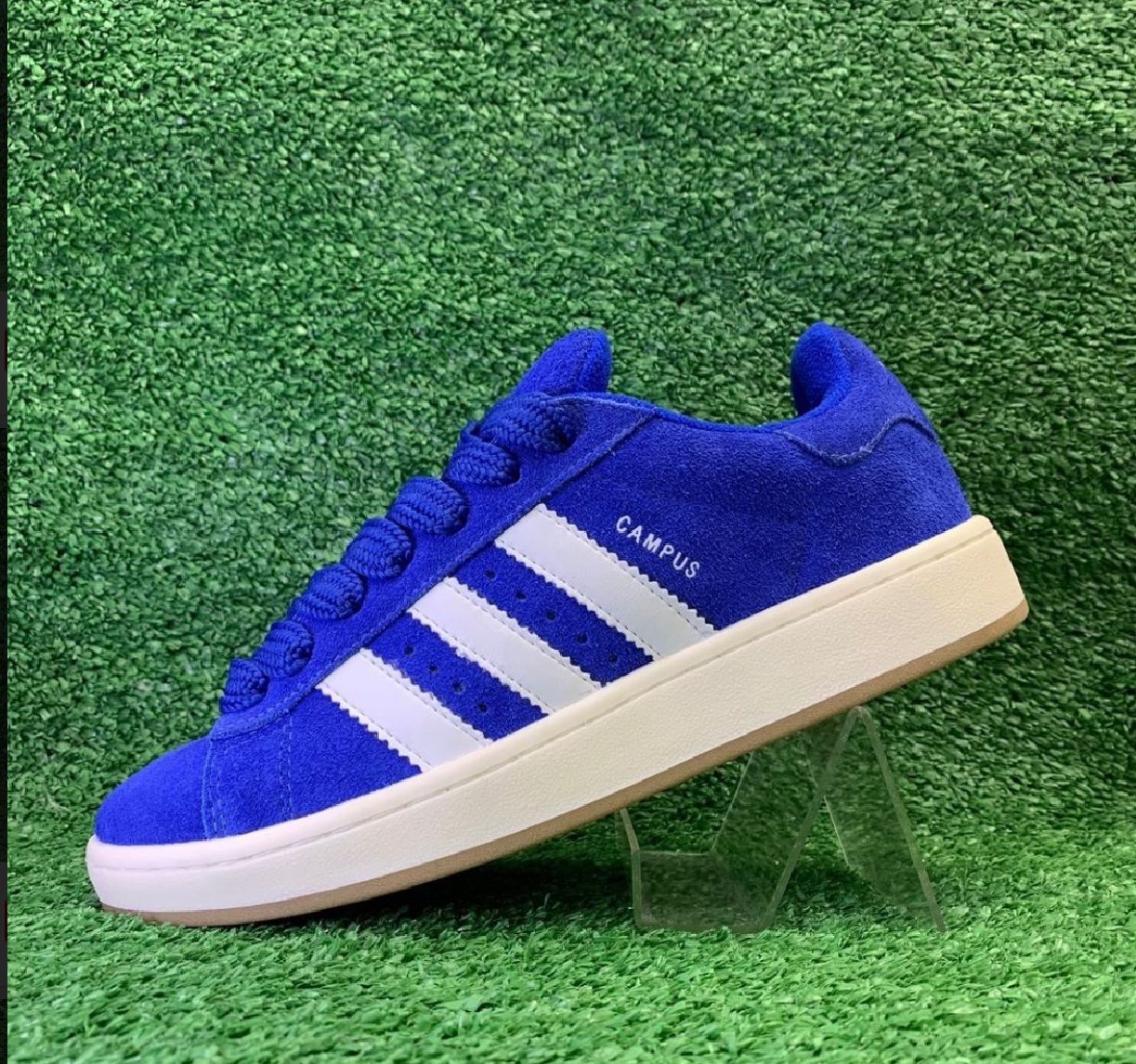 Adidas Campus 00s - Azul claro
