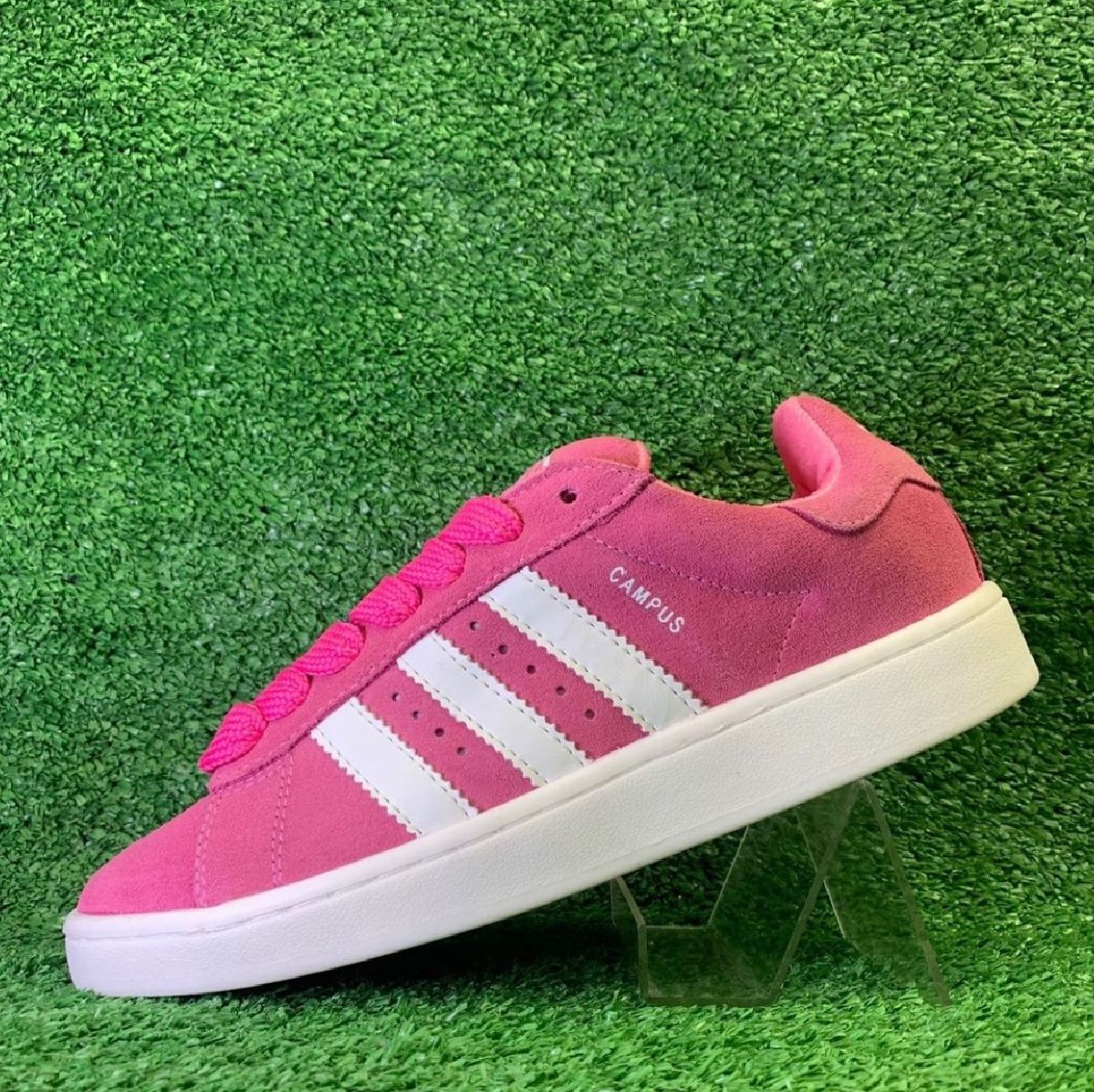 Adidas Campus 00s - Rosado y Blanco