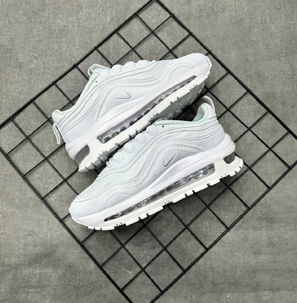 Nike Air Max Futura - Blancas