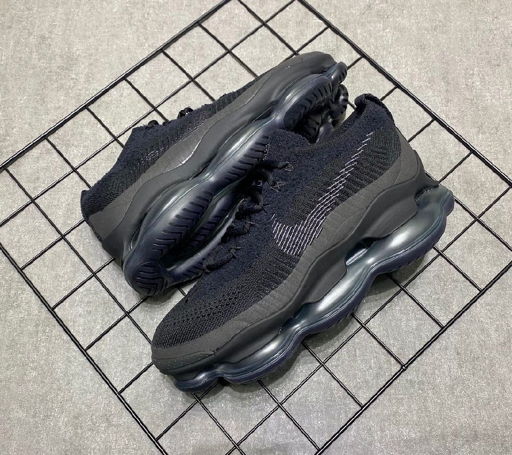 Nike Air Max Scorpion - Negro y Gris