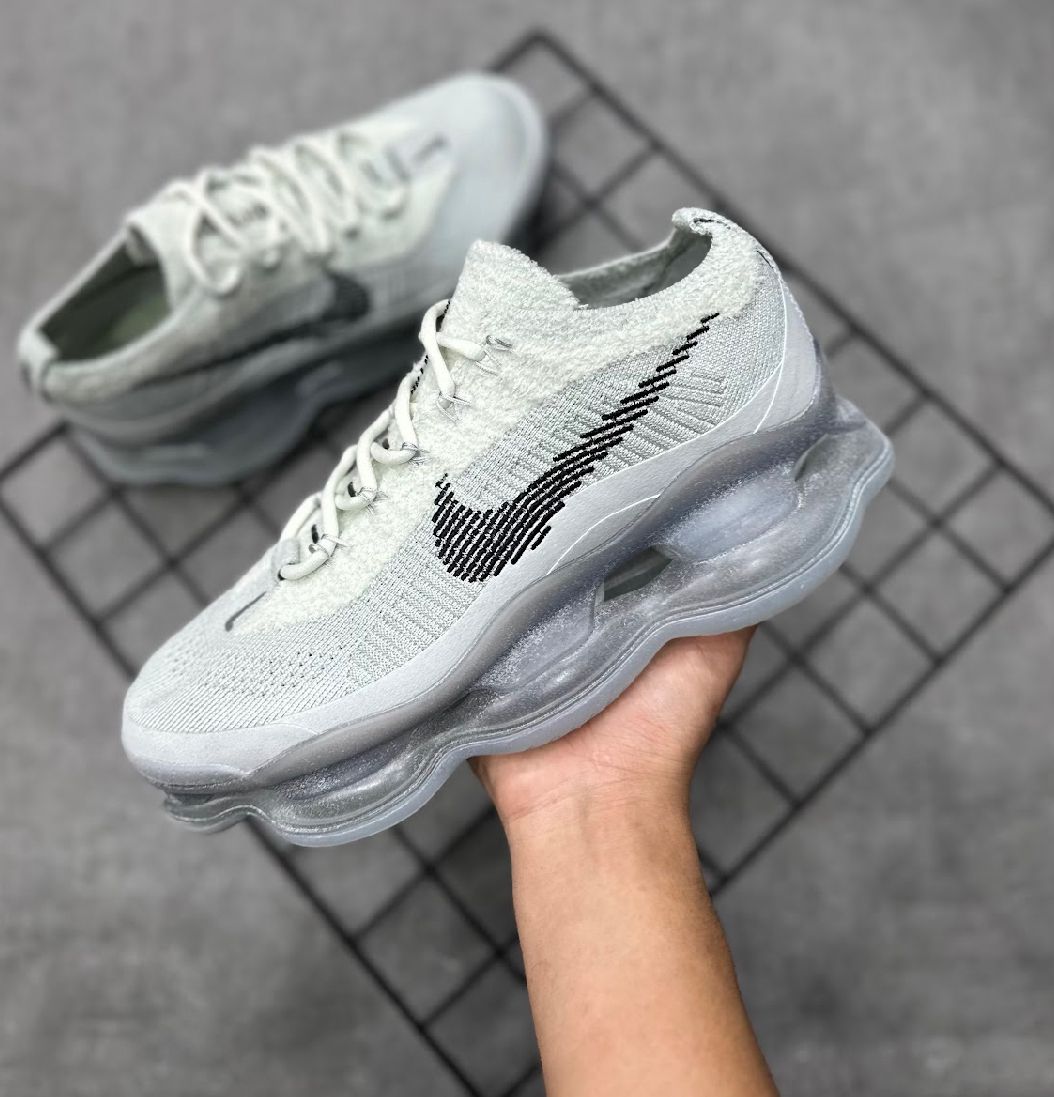 Nike Air Max Scorpion - Total Gris