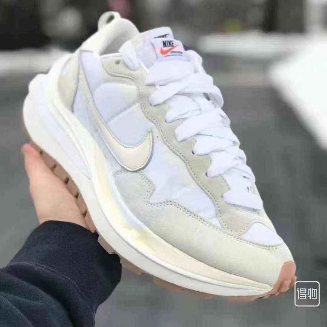 Nike x Sacai – Blancas