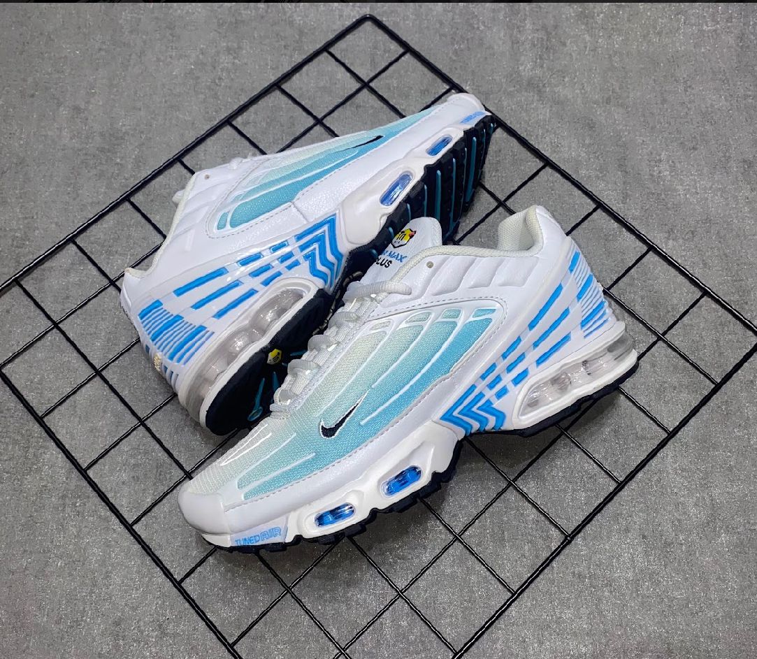 Nike Air Max Plus TN3 - Blancas y Celestes