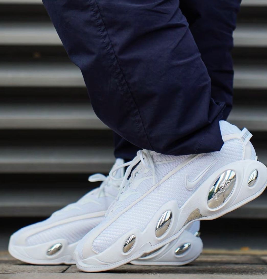 Nike Nocta Glide - Blancos