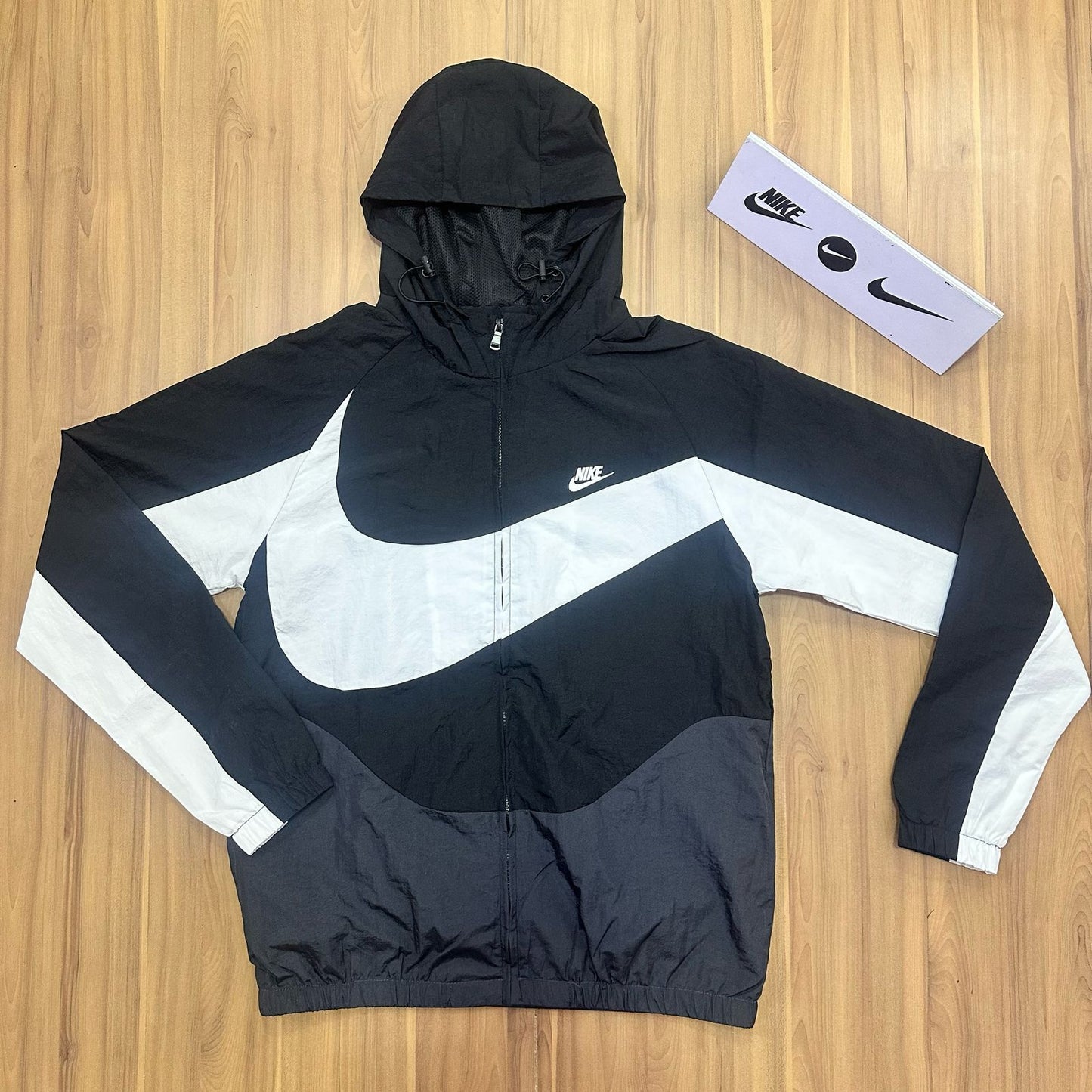 Rompevientos Nike BIG LOGO - Varios Colores