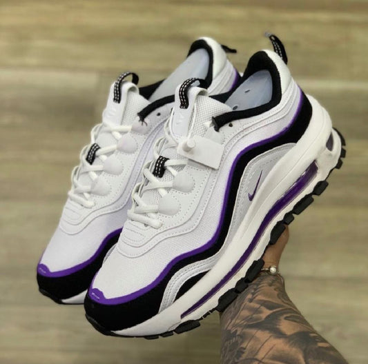 Nike Air Max Futura - Blancas y Violeta