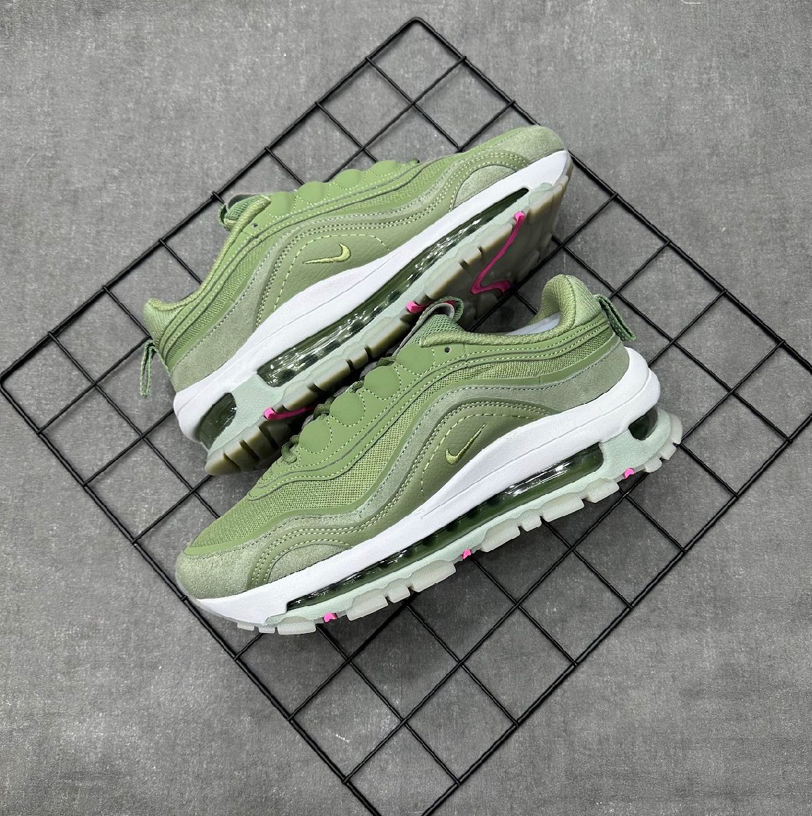 Nike Air Max Futura - Verdes Oliva