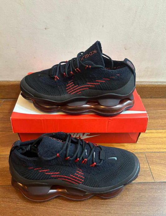Nike Air Max Scorpion - Negras con Rojo