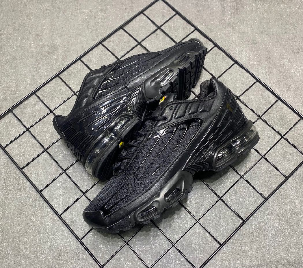 Nike Air Max Plus TN3 - Negras