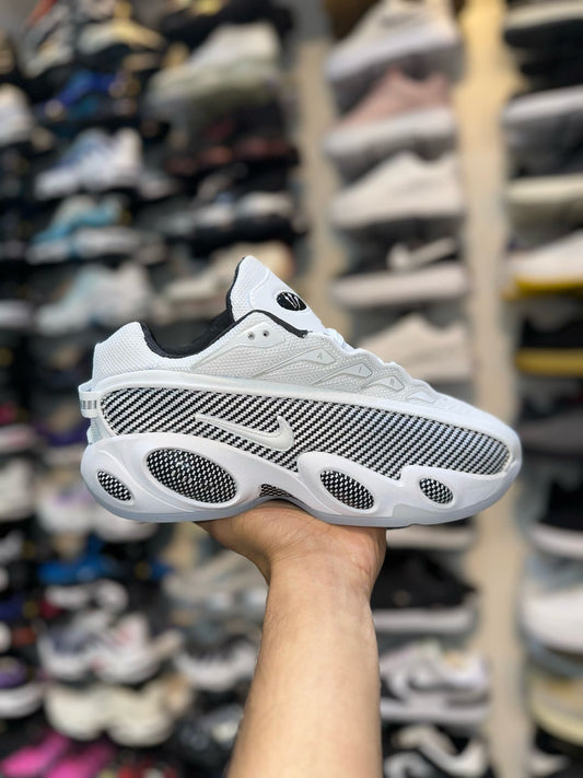 Nike Nocta Glide - Blanco y Negro