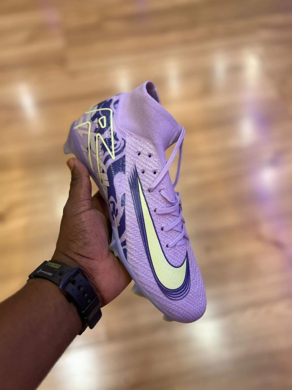 Botitas Futbol Nike - Violeta y Verde