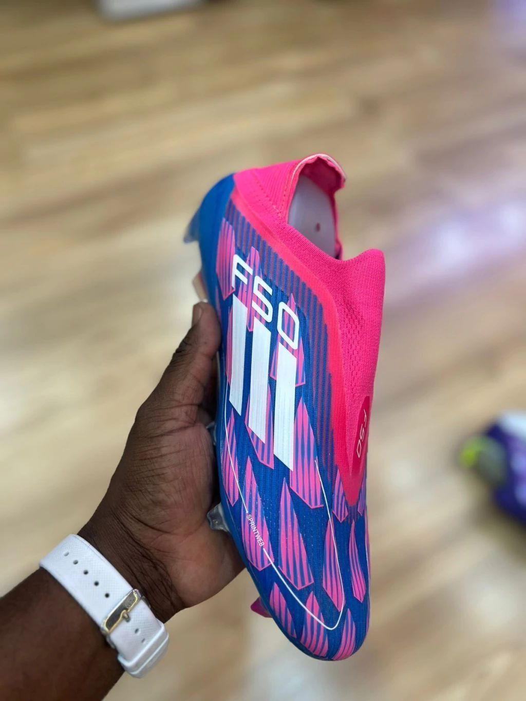 Zapas Futbol Adidas - Rosados y Violetas