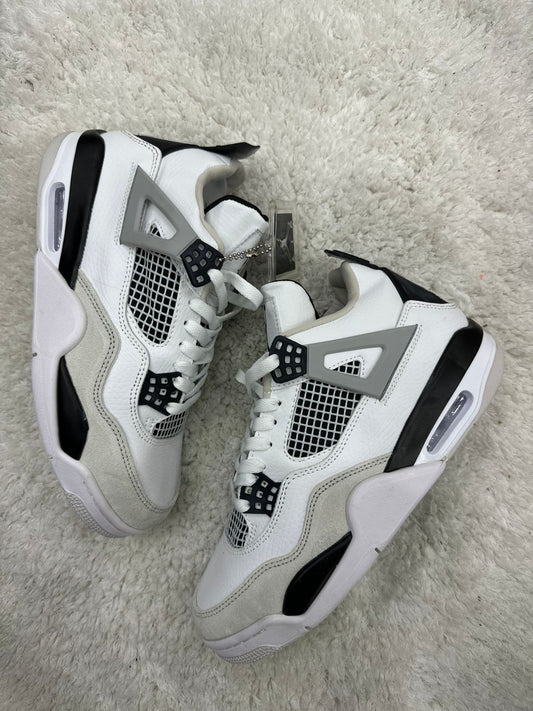 Nike Air Jordan 4 Retro - Military Black