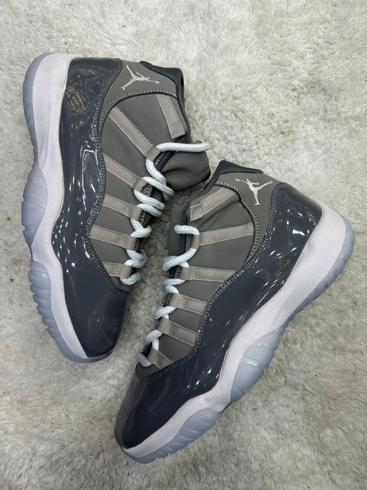 Nike Air Jordan Retro 11 - Gris